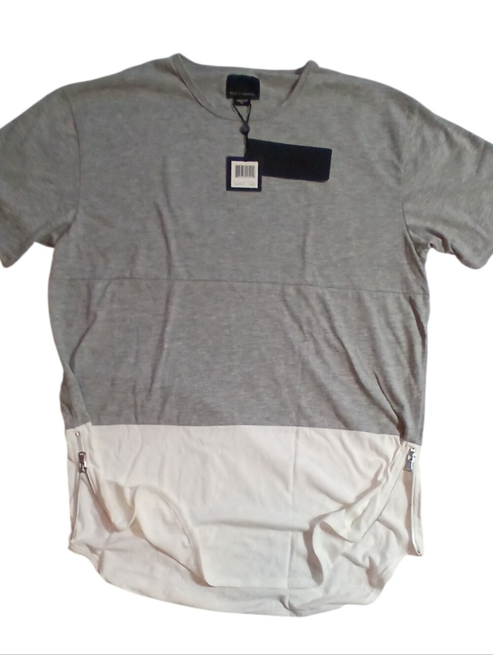 The Akademiks Men's Rule Longline T-Shirt in Heather Grey.